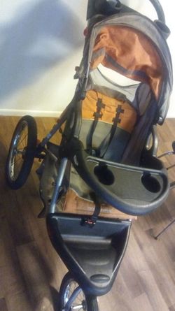 Baby Trend Jogging Stroller