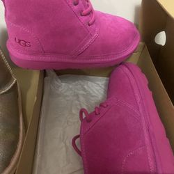Ugg Size 2y In Kids Like New 