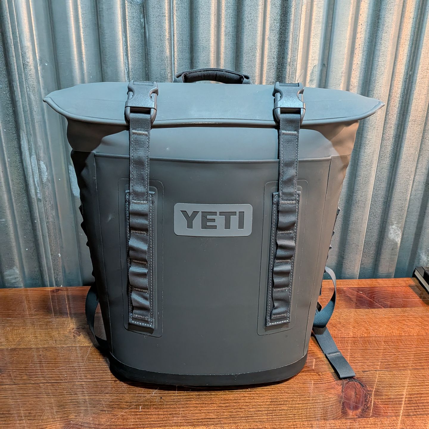 Yeti Backpack Cooler Hopper M12