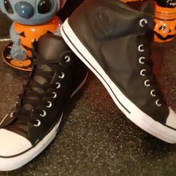 Converse mens 11.5 Great Condition 