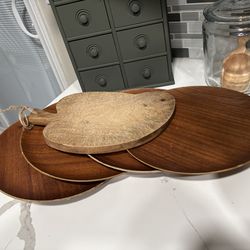Wooden Plates & Cutting Board