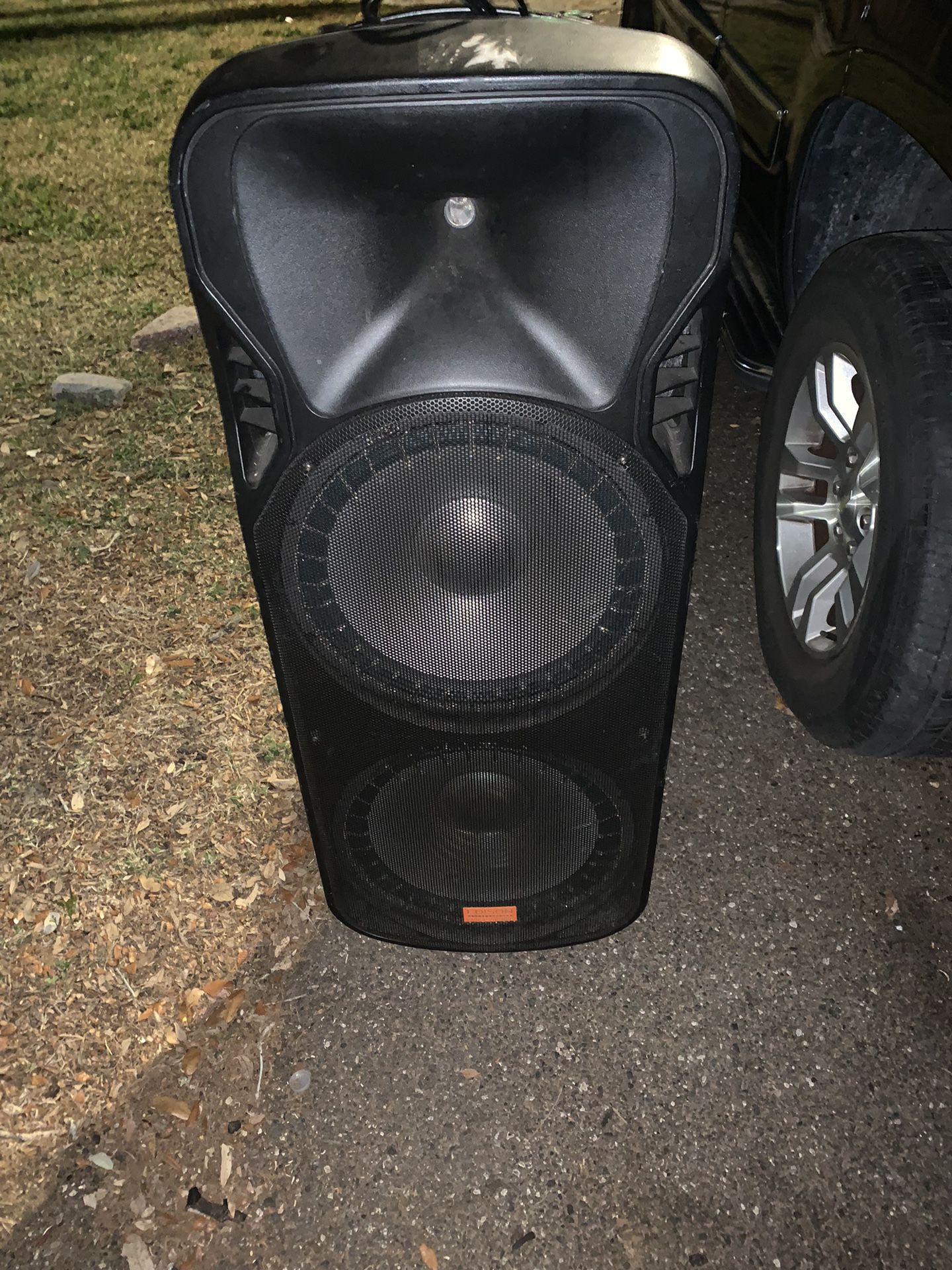 Edison Professional Bluetooth Speaker 100$obo
