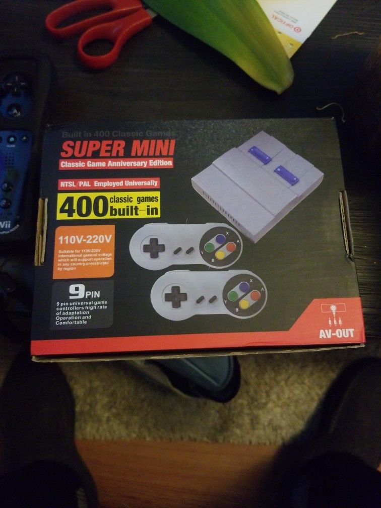 Mini Nintendo With 400 Built In Games...