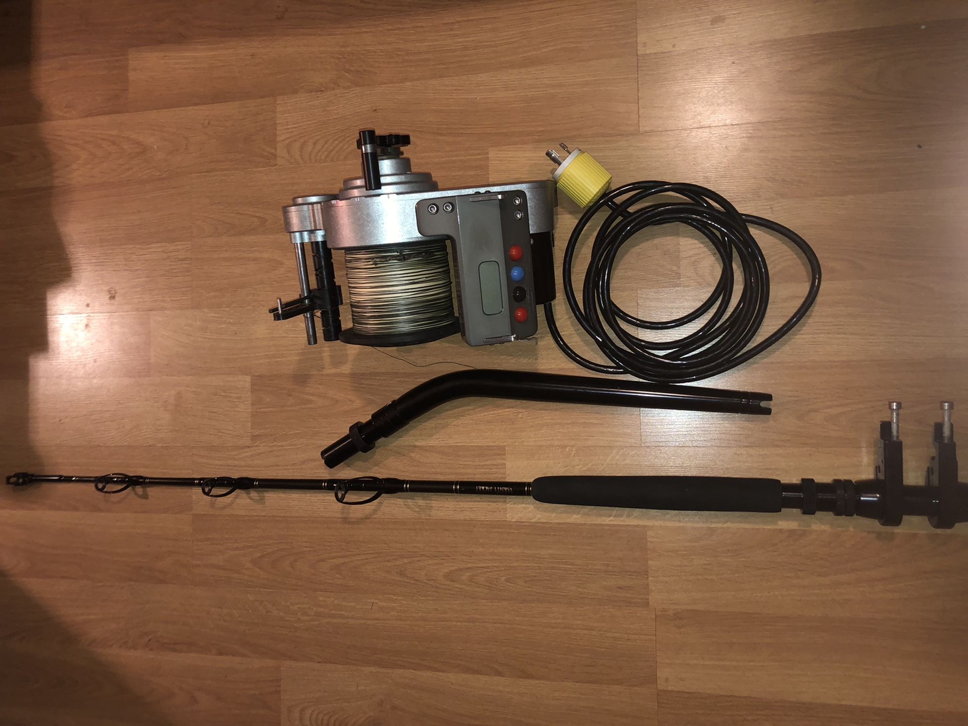 Lp-1200 electric reel and rod