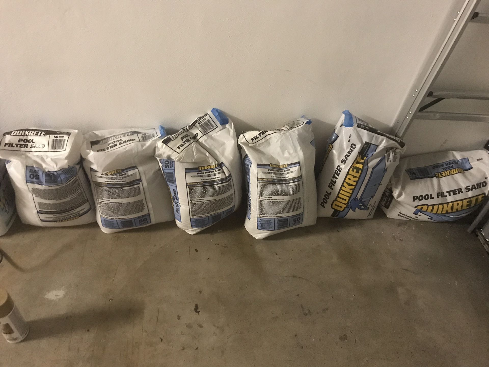 Pool filter sand. QUIKRETE for Sale in Miami, FL OfferUp
