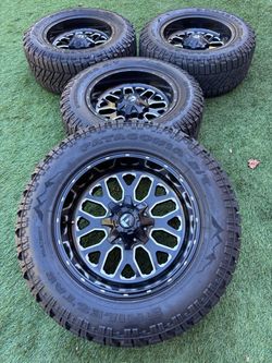 Of 2024 Chevy Silverado HD 2500 rims 8x180’