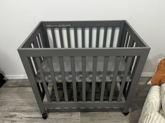 Origami Mini Crib