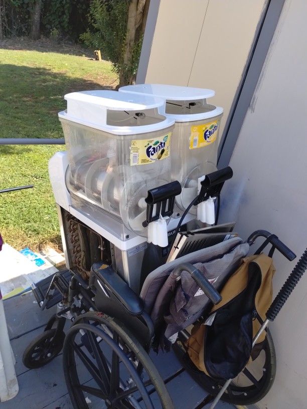 Frozen Slushy Machine