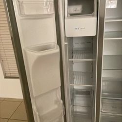 Frigidaire Refrigerator
