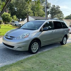 2008 Toyota Sienna