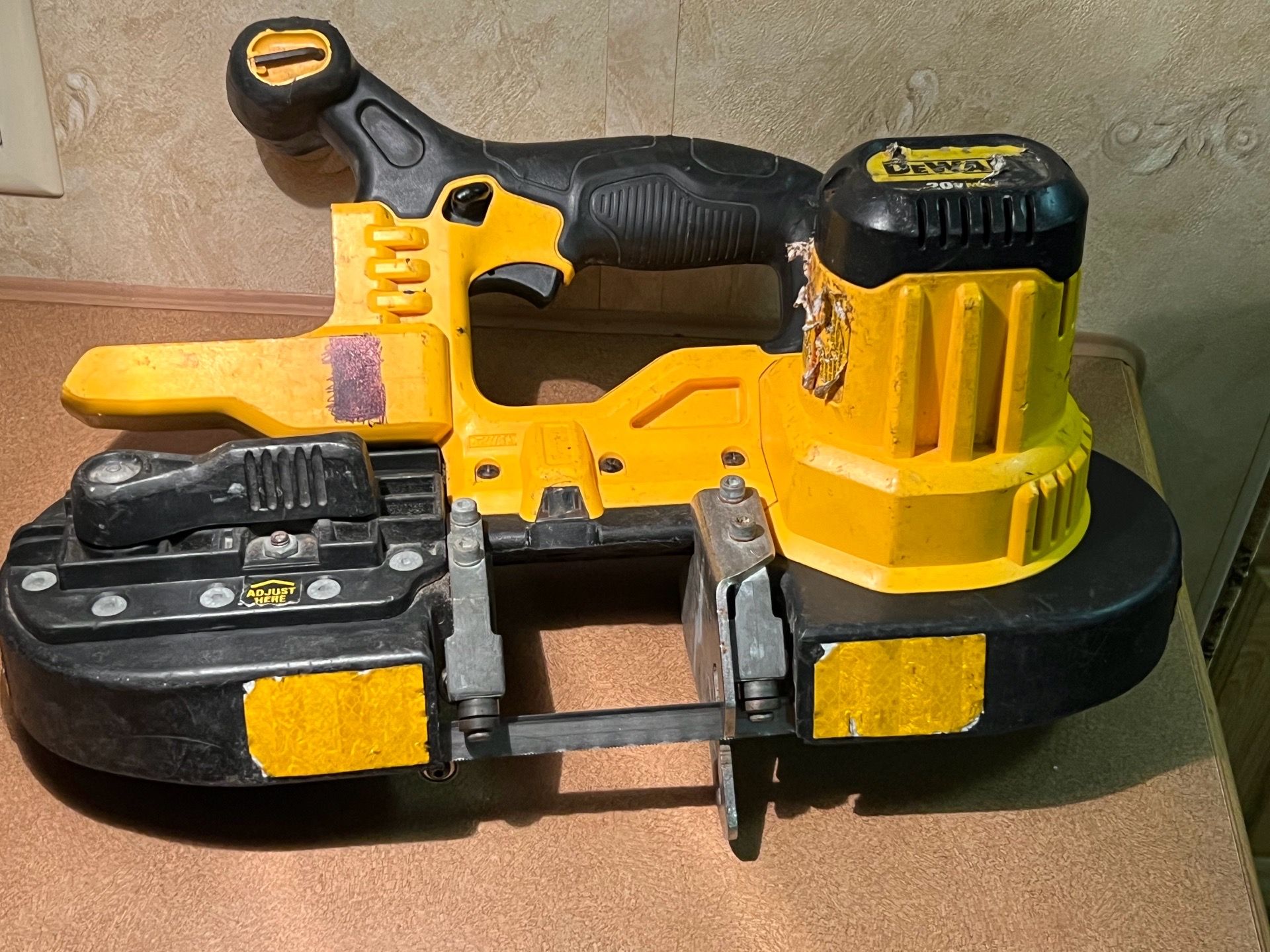 Dewalt band saw