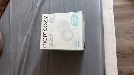 Momcozy Disposable nursing pads