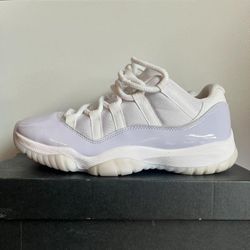 Jordan 11 Low Pur Violet