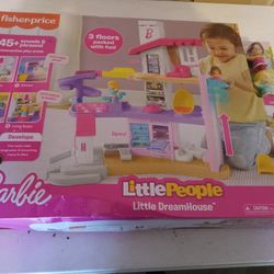 Barbie Dream House Little People 