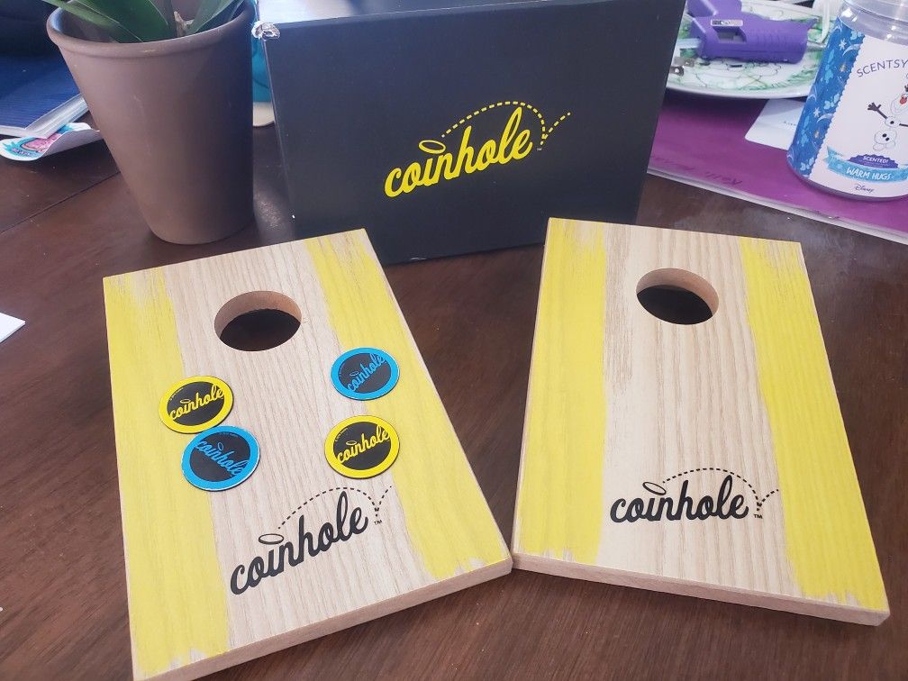 Coinhole