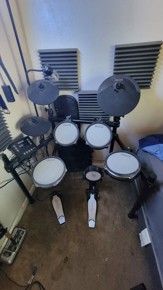 Simmons SD600 Electric MiDi Drum set