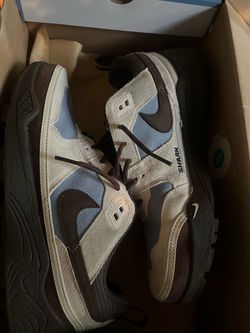 Travis Scott nike zoom field jaxx size 10.5 men’s