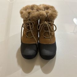 Women’s Snow Boots