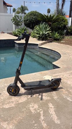 Segway Ninebot G2 MAX - E scooter