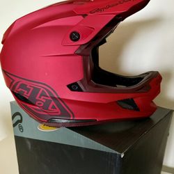 Troy Lee Designs D4 Composite MIPS Helmet Red, XXL