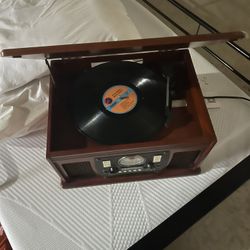 Record Player Vintage