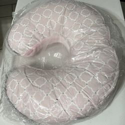 1 x Large Size Baby Nursing Pillow