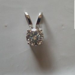 NEW  2 CT GENUINE SILVER MOISSANITE SOLITAIRE PENDANT
