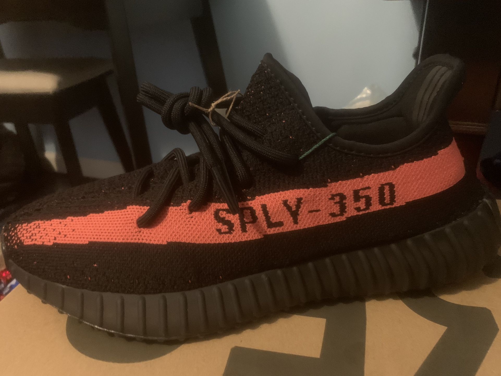 Yeezy 350 V2 Red Core Strip Authentic
