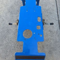 RC Car Hardcore Race E-Maxx/T-Maxx Work Stand