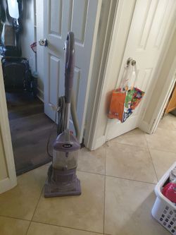 Shark Vacuum Model NV 352 26