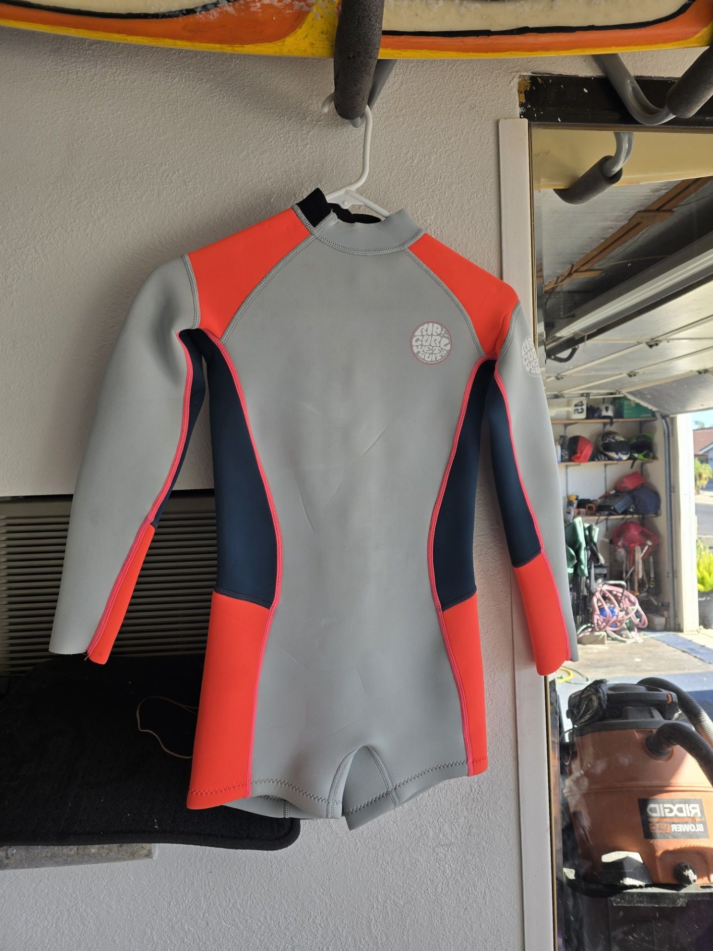 Kids RipCurl (fall wetsuit)