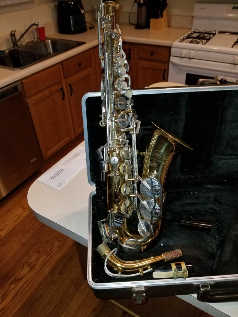 Bundy 2 saxophone