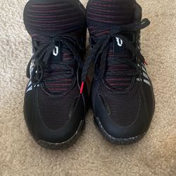 Adidas Dame 7