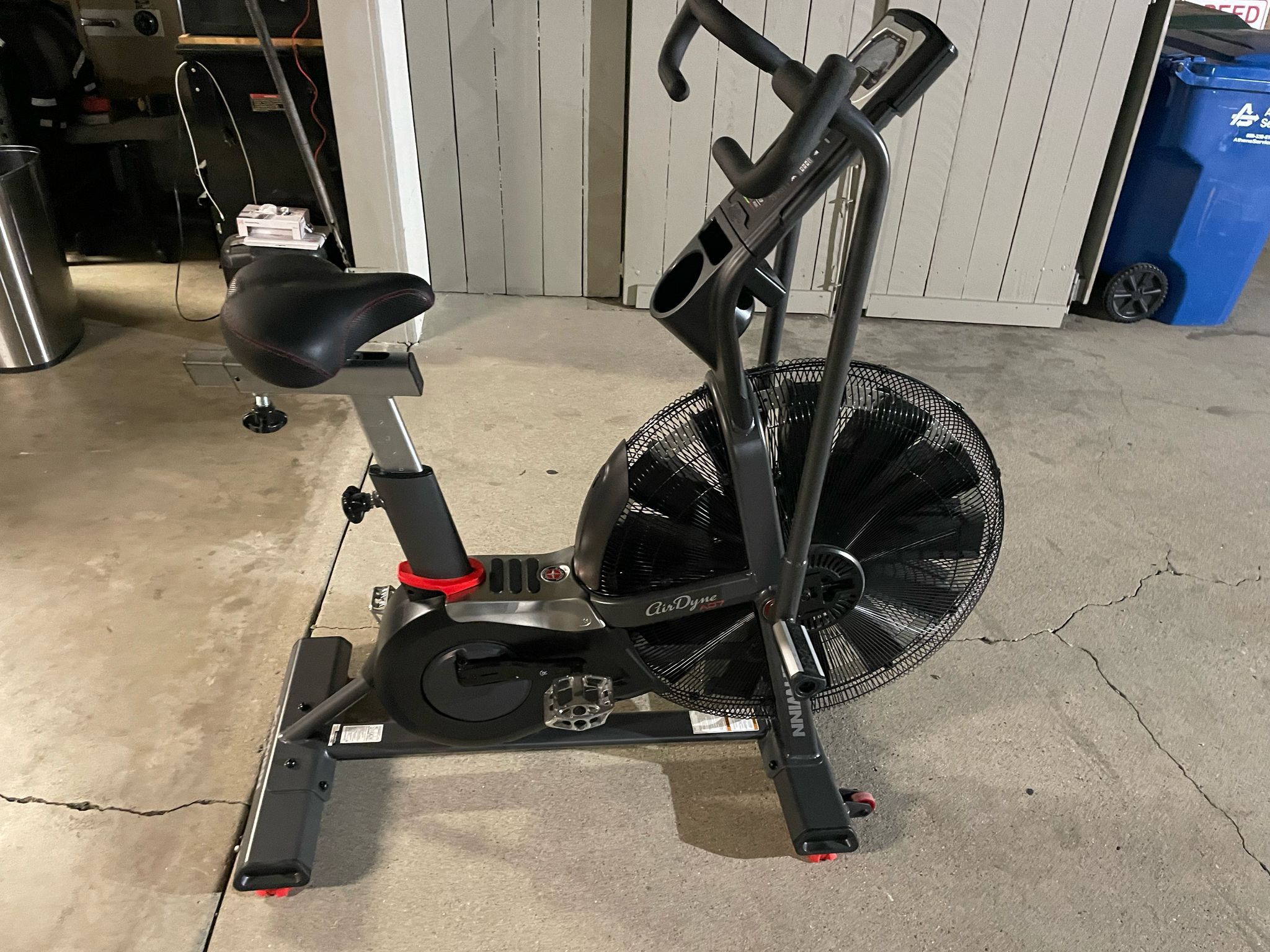 SCHWINN Dyne Excercise Bike