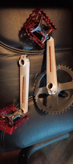 Redline Flightline Crank set