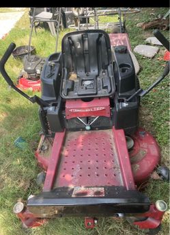Toro TimeCutter Zero-Turn Riding Mower