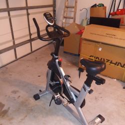 Yosuda Indoor Cycling Bike
