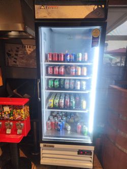 Commercial  glass refrigerator