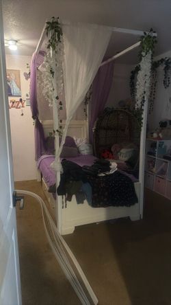Twin Bed