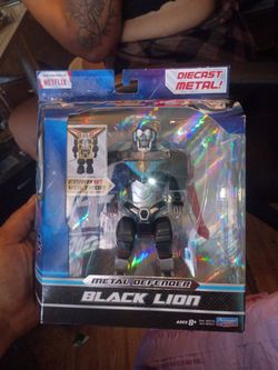 voltron legendary defender action figure