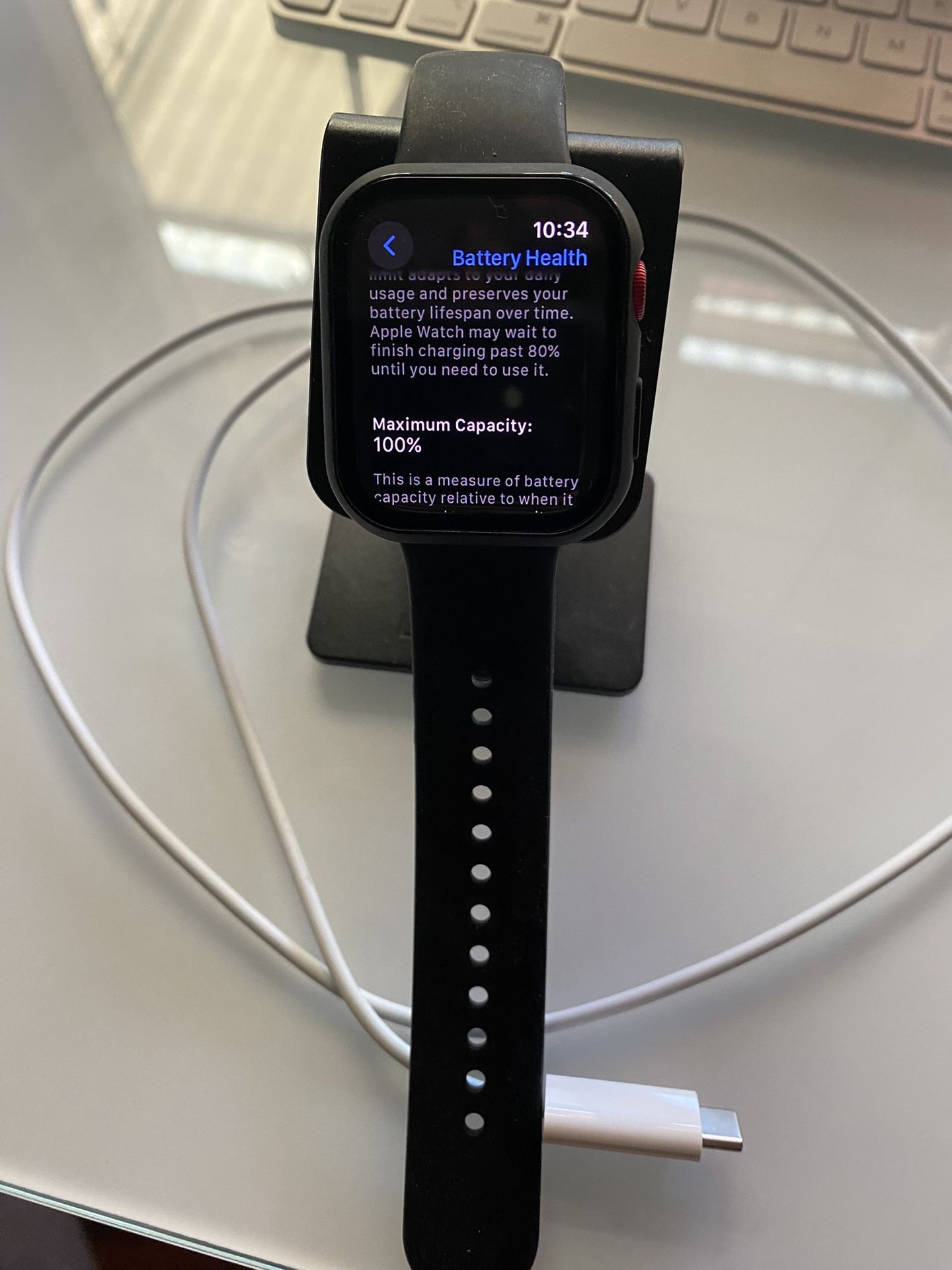 Apple Watch Series 8 [GPS 45mm] 