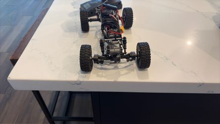 Micro crawler