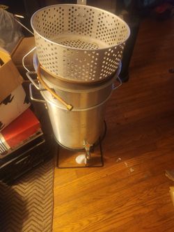 Deep Frier And Propane Burner For Outdoors