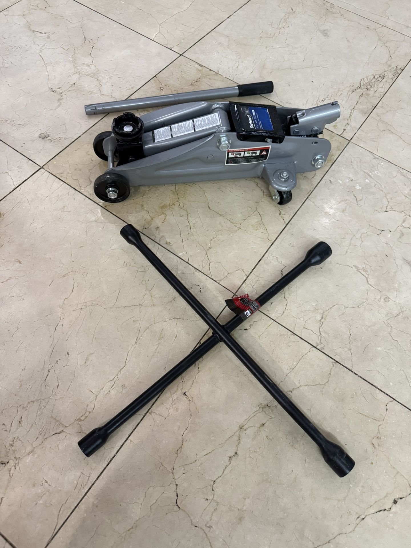 DieHard 2 Ton Hydraulic Floor Jack + Lug Wrench