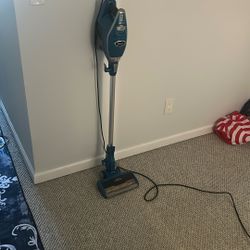 shark rocket vacuum 