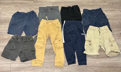 Good condition 4T boys pants