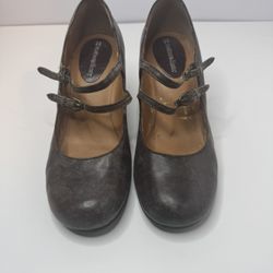 Naturalizer Gray/Brown Mary Jane Heels Size 5M 