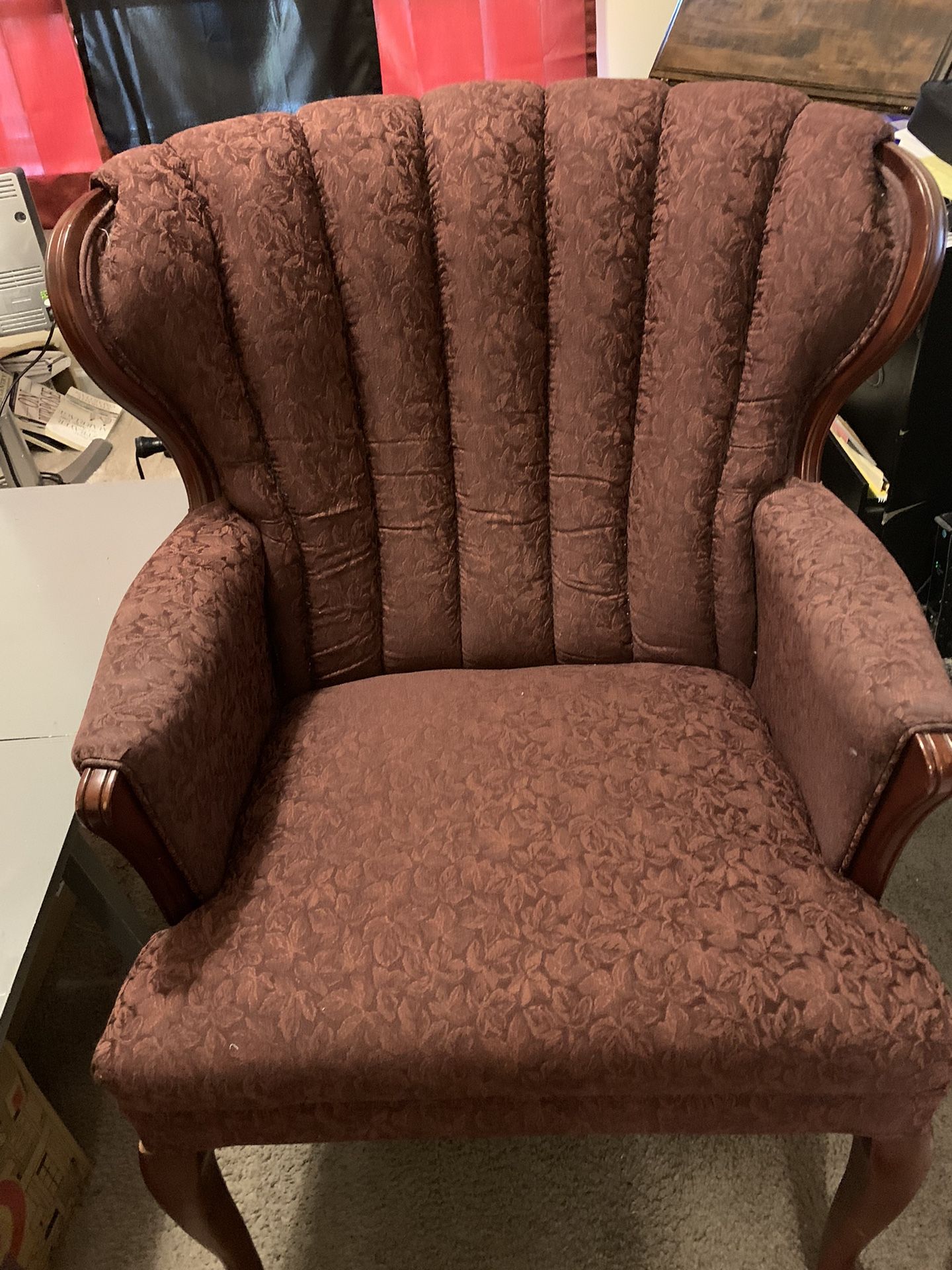 Vintage from early 2000’s Queen Anne Accent Chair