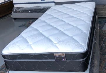 Twin Mattress NEW Nice