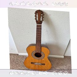 play bit Acoustic Guitar Rich Music and Classic Expert Design